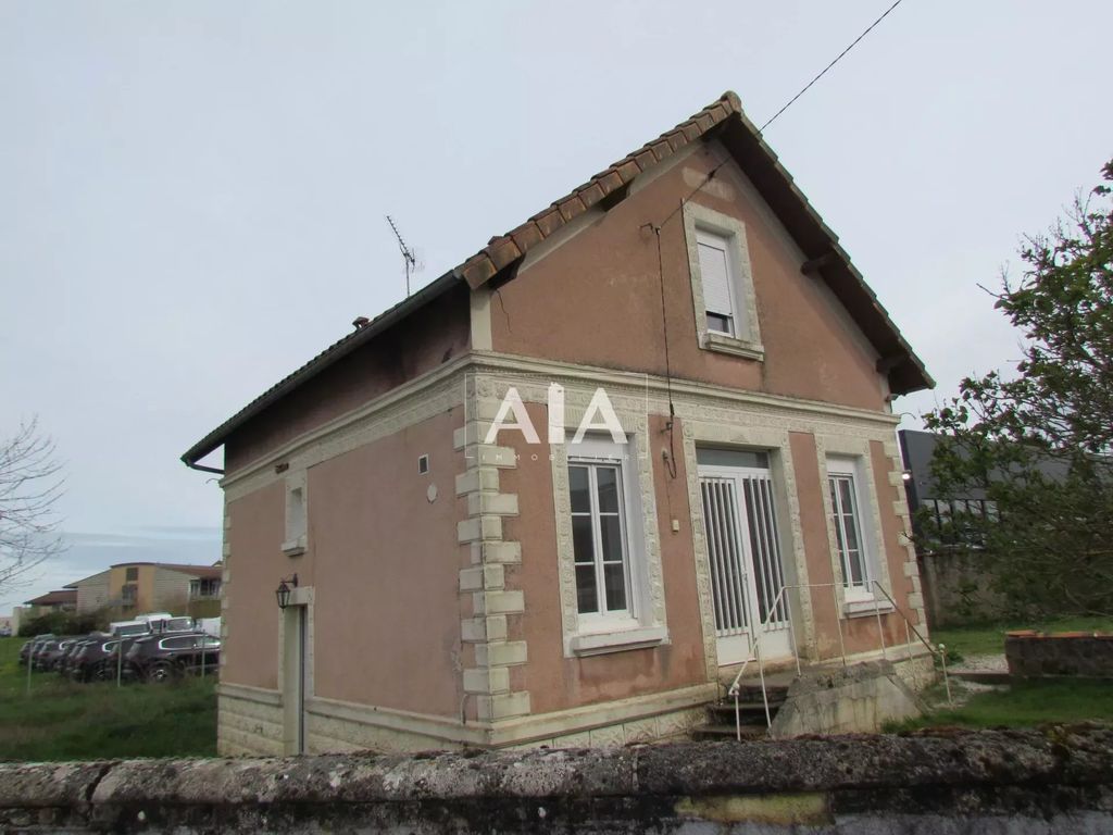 Achat maison 3 chambre(s) - Ruffec