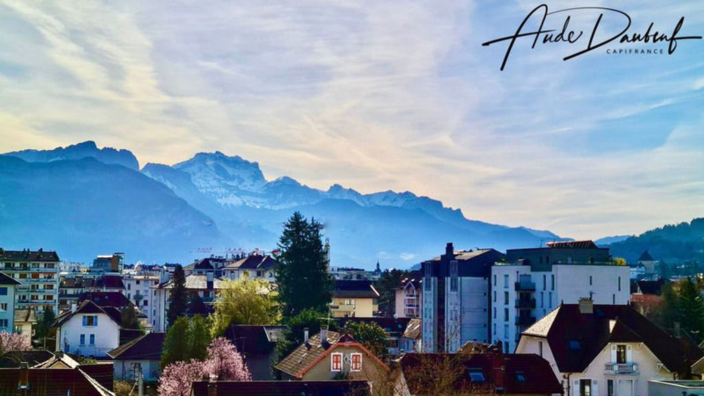 Achat appartement à vendre 3 pièces 56 m² - Annecy