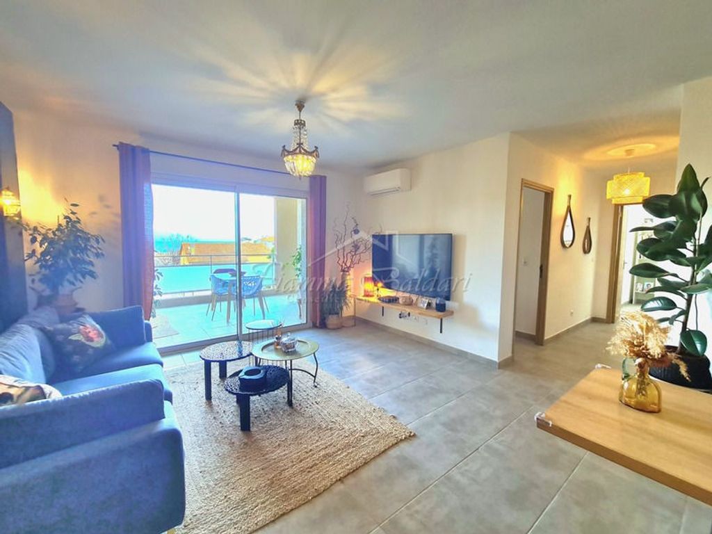 Achat appartement à vendre 3 pièces 63 m² - Bastia