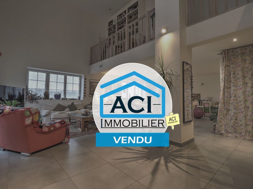 Achat maison à vendre 4 chambres 163 m² - Luzinay