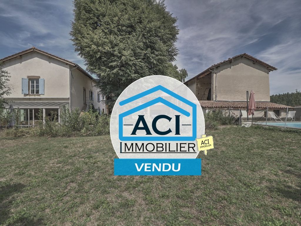 Achat maison à vendre 5 chambres 350 m² - Luzinay