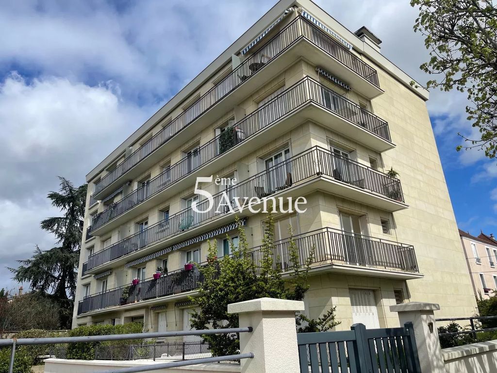 Achat appartement à vendre 3 pièces 63 m² - Saint-Maur-des-Fossés