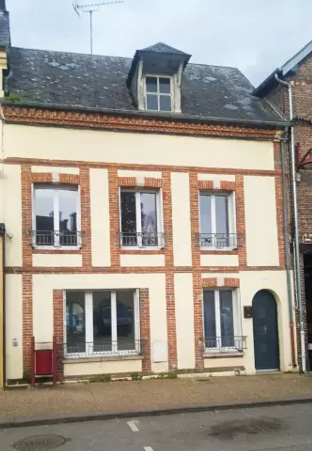 Achat maison à vendre 3 chambres 106 m² - Breteuil