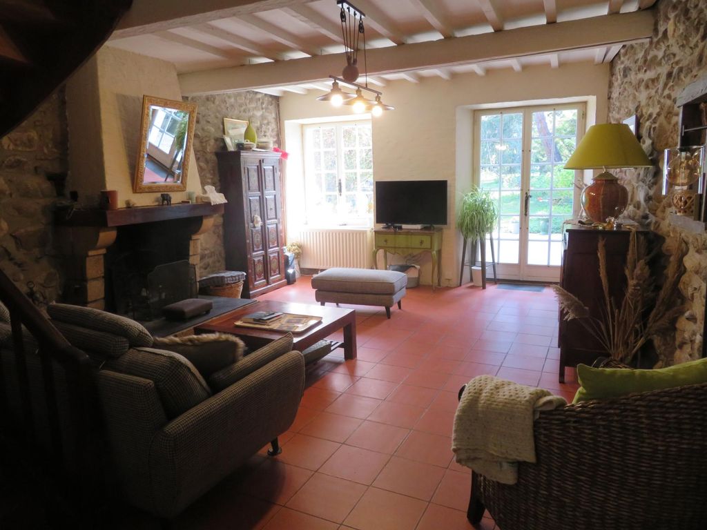 Achat maison à vendre 4 chambres 160 m² - Foix