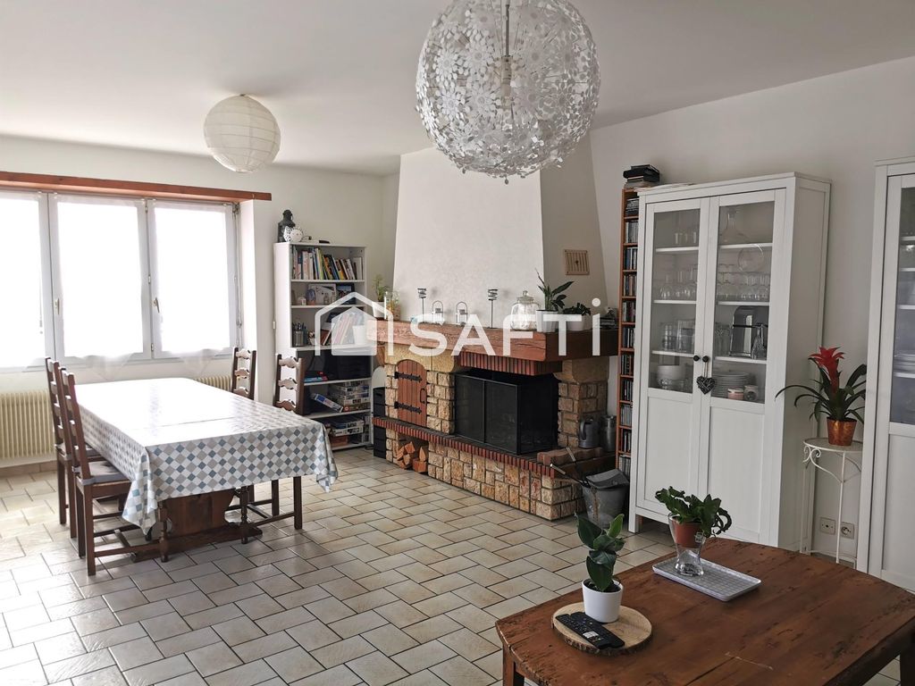 Achat maison à vendre 3 chambres 141 m² - Niort