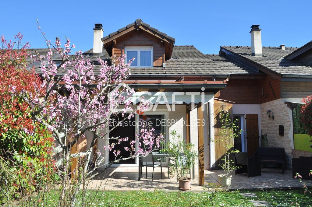 Achat maison à vendre 3 chambres 105 m² - Archamps