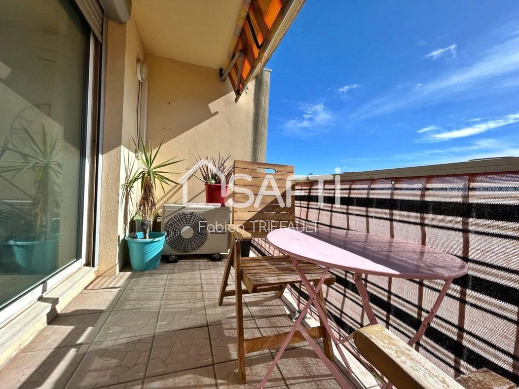 Achat appartement à vendre 5 pièces 103 m² - Toulon