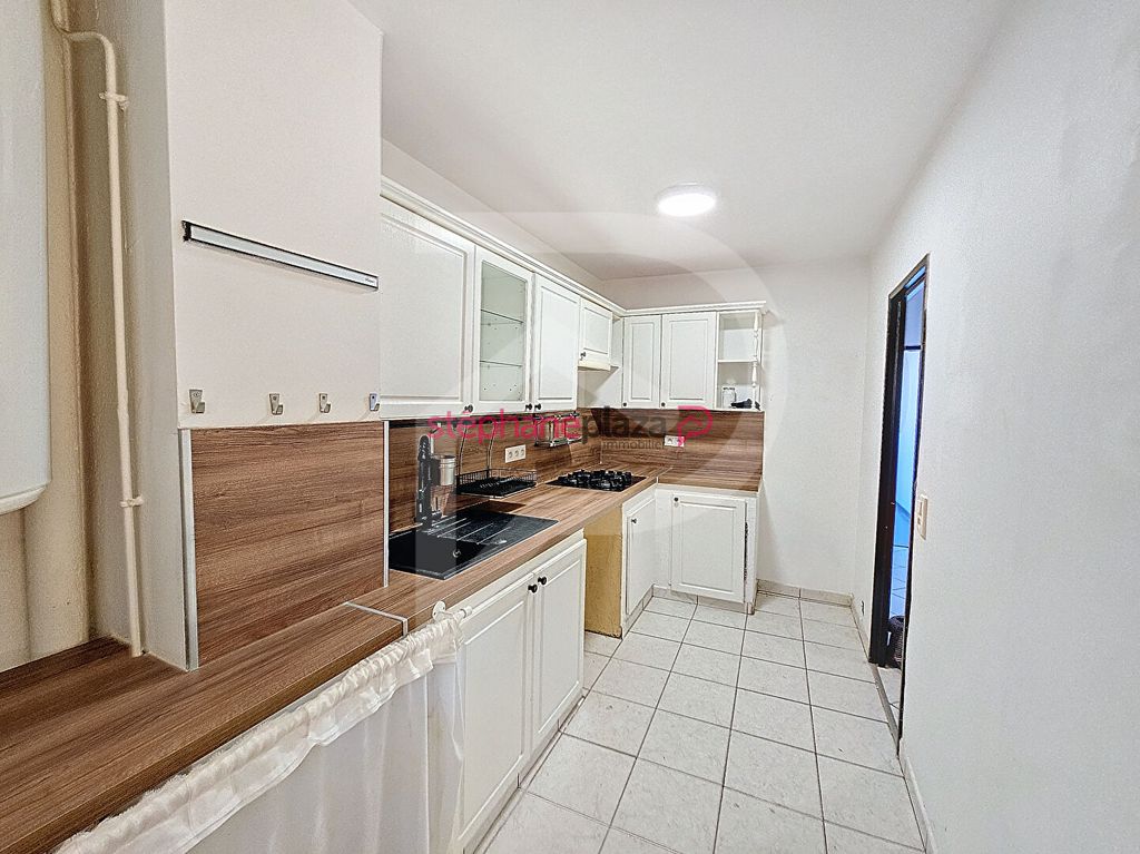 Achat appartement à vendre 3 pièces 56 m² - Grasse