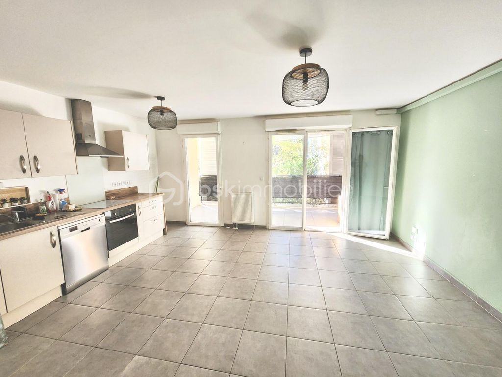 Achat appartement à vendre 3 pièces 68 m² - Marseille 11ème arrondissement