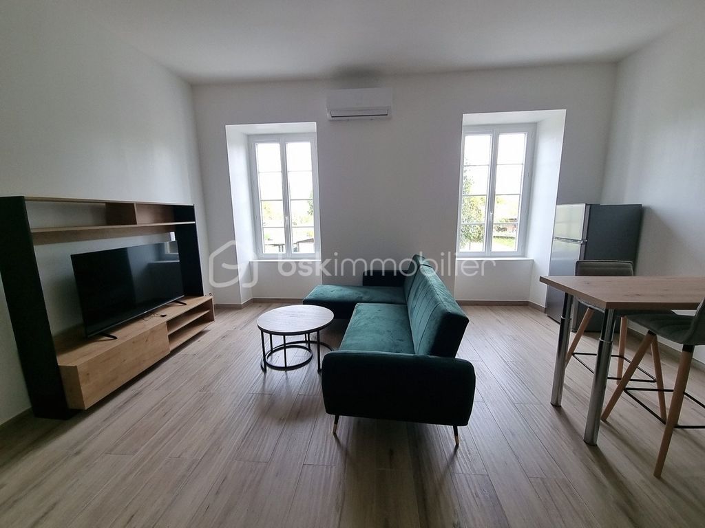 Achat appartement à vendre 2 pièces 56 m² - Saint-Hilaire-de-Brethmas