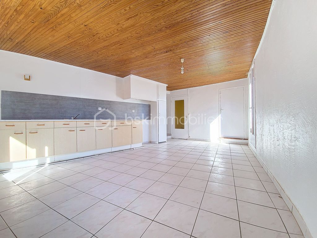 Achat maison à vendre 3 chambres 130 m² - Bouleternère