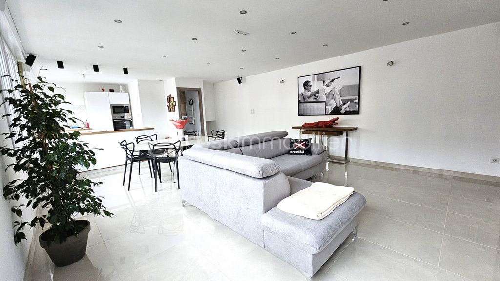 Achat maison à vendre 2 chambres 80 m² - Hénin-Beaumont