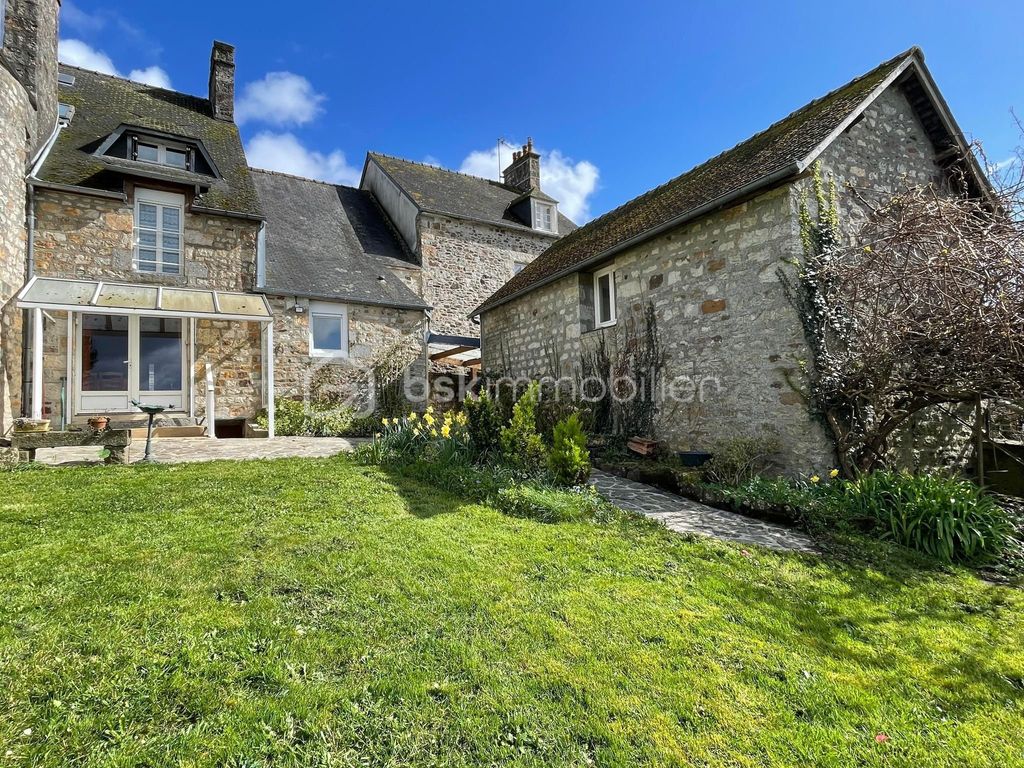 Achat maison à vendre 5 chambres 150 m² - Bagnoles-de-l'Orne-Normandie