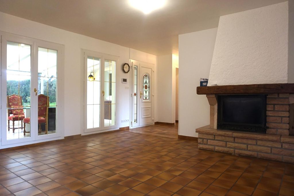 Achat maison à vendre 3 chambres 110 m² - Montferrand-le-Château