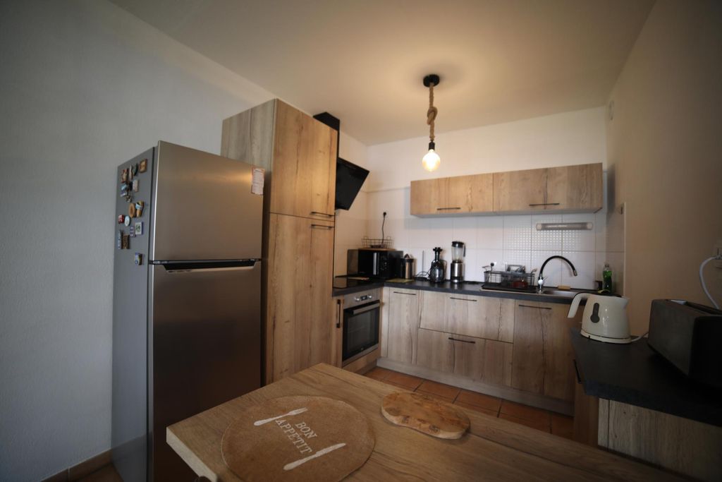 Achat appartement à vendre 2 pièces 45 m² - Saint-Pierre-du-Mont