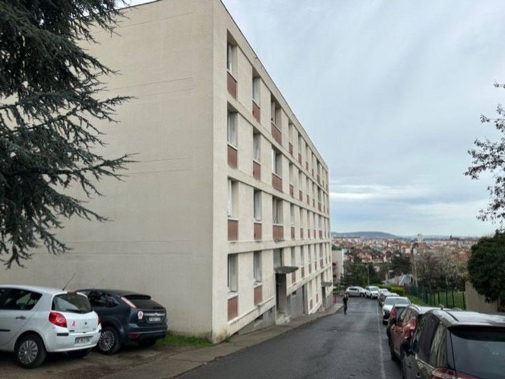 Achat appartement à vendre 4 pièces 68 m² - Clermont-Ferrand