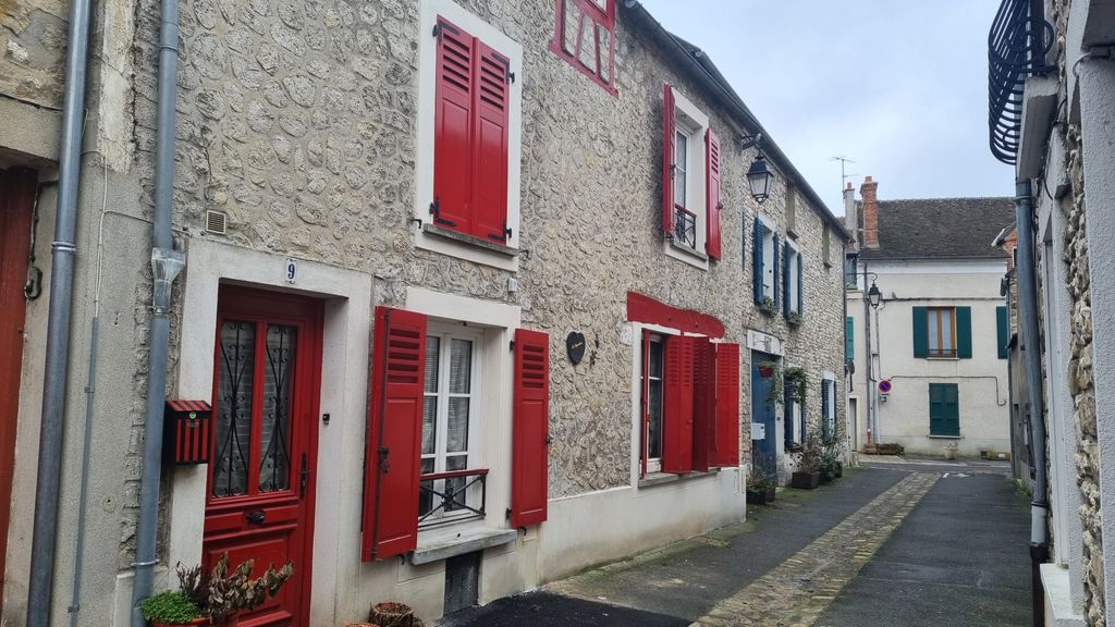 Achat maison à vendre 3 chambres 134 m² - Moret-Loing-et-Orvanne