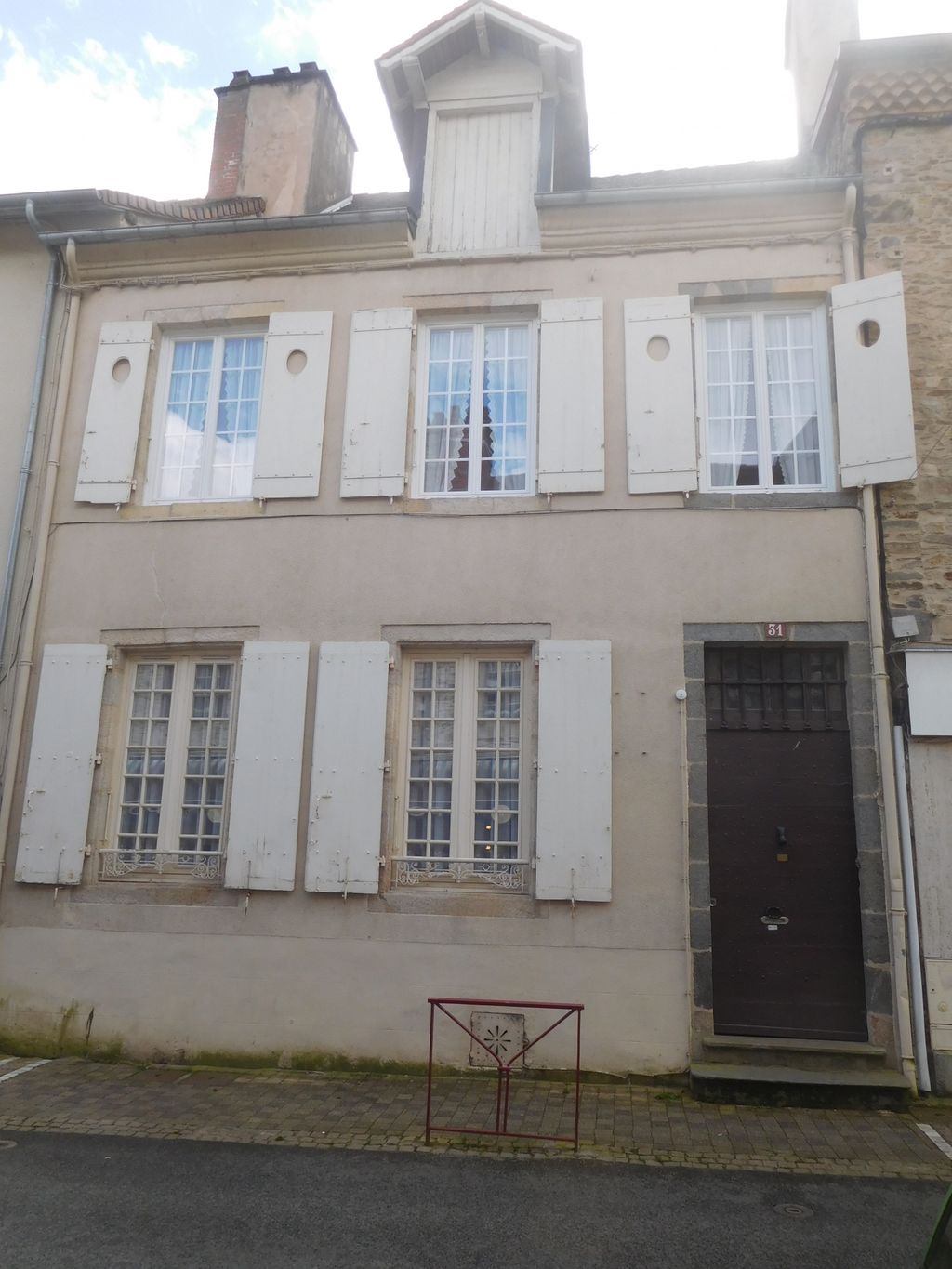 Achat maison à vendre 3 chambres 120 m² - Saint-Yrieix-la-Perche