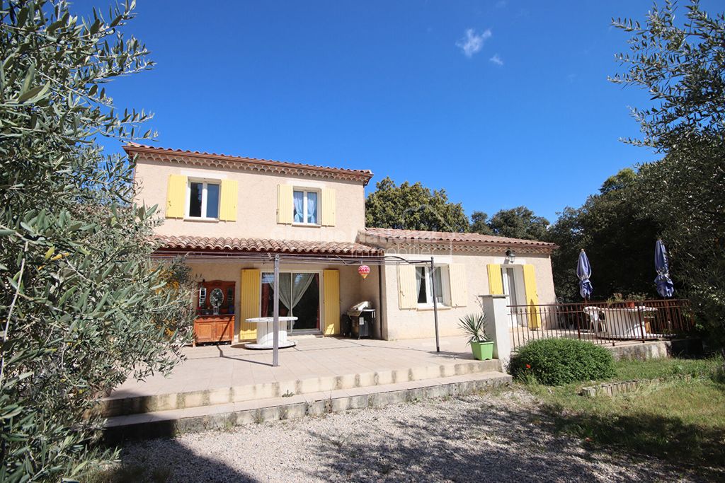 Achat maison à vendre 5 chambres 233 m² - Carpentras