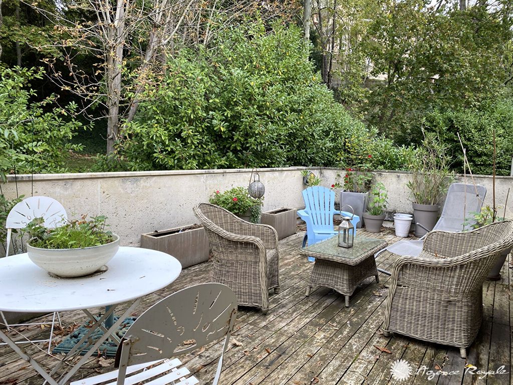 Achat maison à vendre 5 chambres 172 m² - Saint-Germain-en-Laye