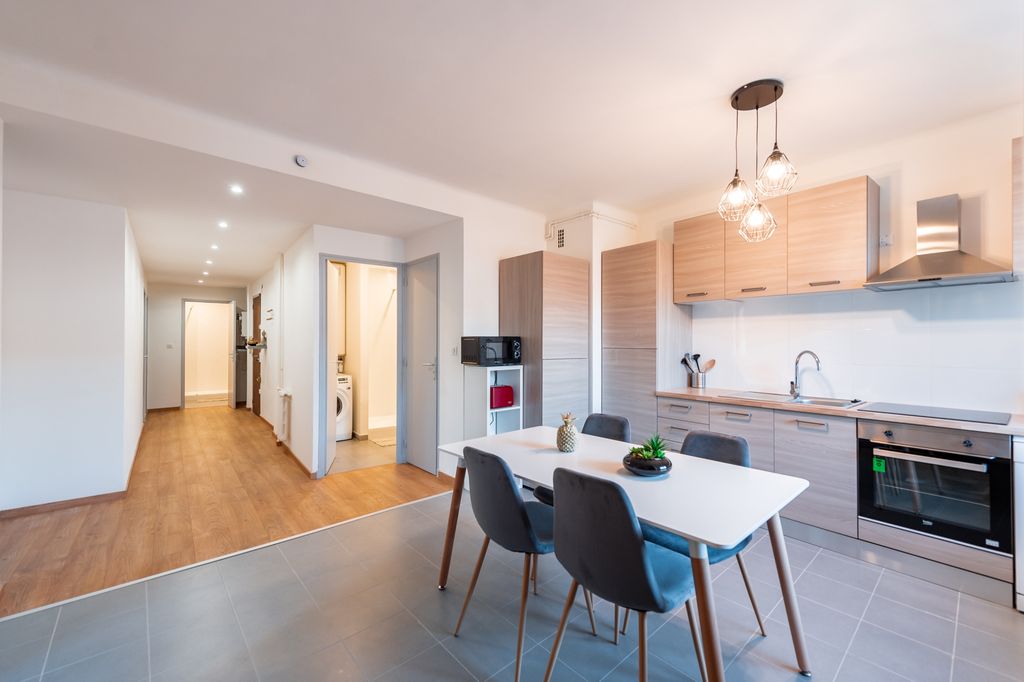 Achat appartement à vendre 5 pièces 96 m² - Toulon