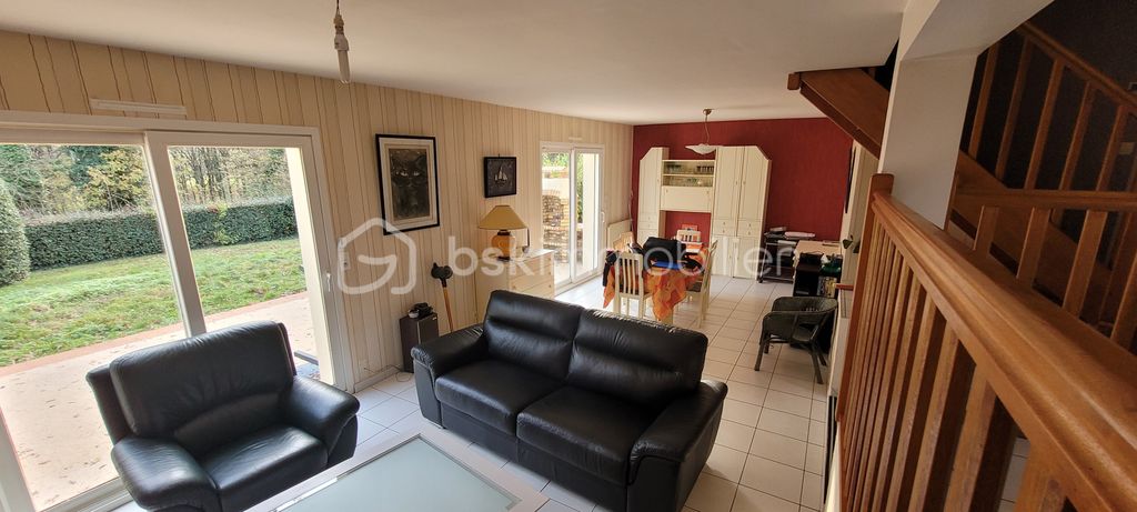 Achat maison à vendre 4 chambres 110 m² - Noyal-Châtillon-sur-Seiche