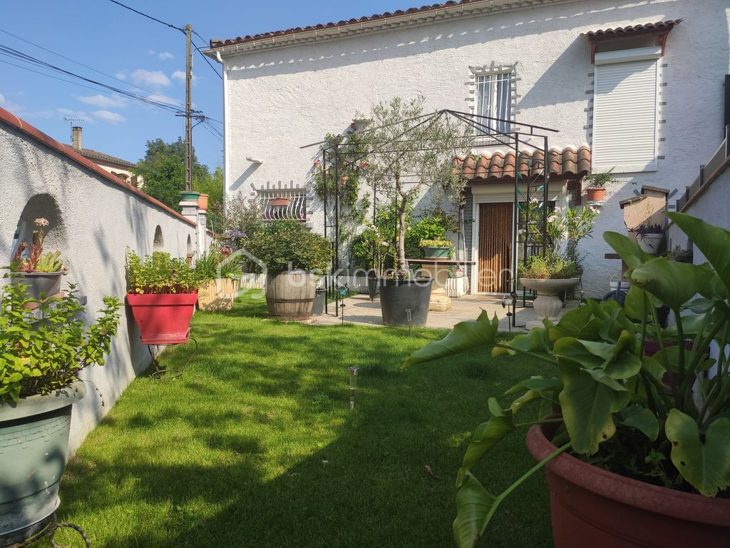 Achat maison à vendre 3 chambres 187 m² - Sorèze