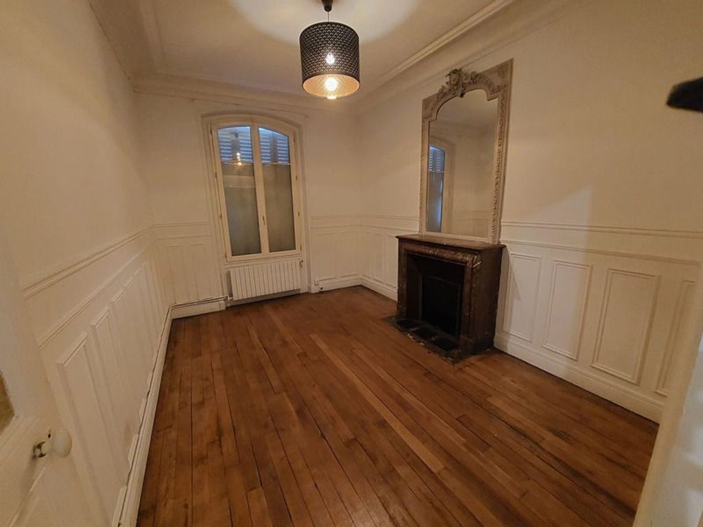 Achat appartement à vendre 2 pièces 49 m² - Paris 14ème arrondissement