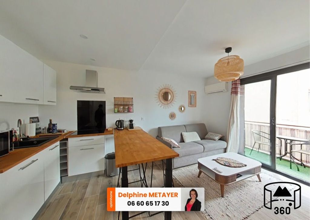 Achat appartement à vendre 2 pièces 31 m² - Saint-Raphaël