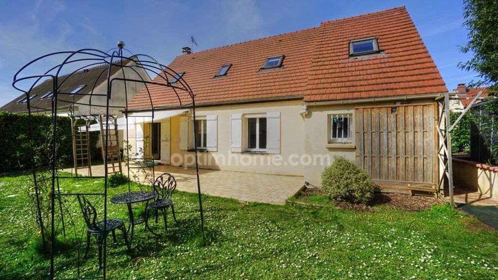 Achat maison à vendre 4 chambres 130 m² - Fleurines