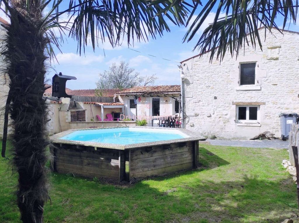 Achat maison à vendre 2 chambres 110 m² - Saint-Cyr-du-Doret