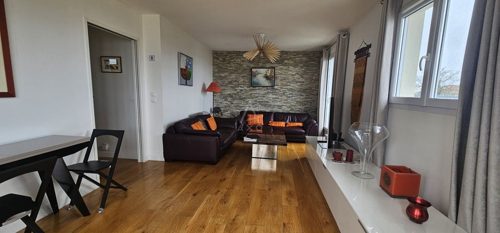 Achat appartement à vendre 4 pièces 96 m² - Châtillon