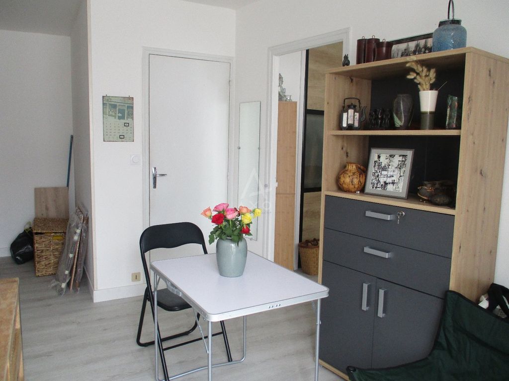 Achat appartement à vendre 2 pièces 24 m² - Saint-Vincent-sur-Jard