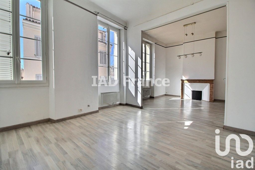 Achat appartement à vendre 4 pièces 72 m² - Marseille 1er arrondissement