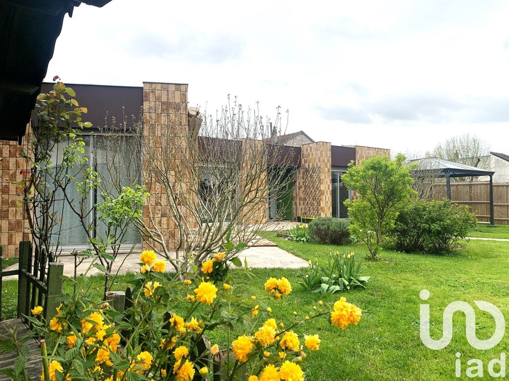 Achat maison à vendre 4 chambres 147 m² - Montereau-Fault-Yonne