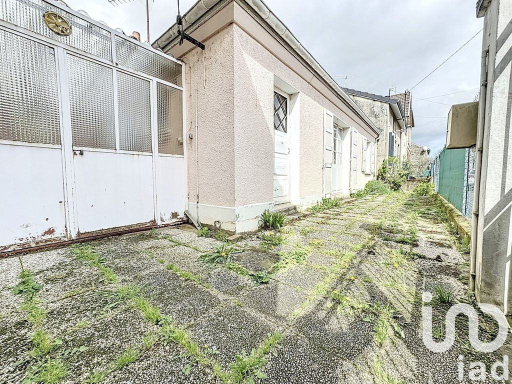 Achat maison à vendre 3 chambres 64 m² - Châlons-en-Champagne