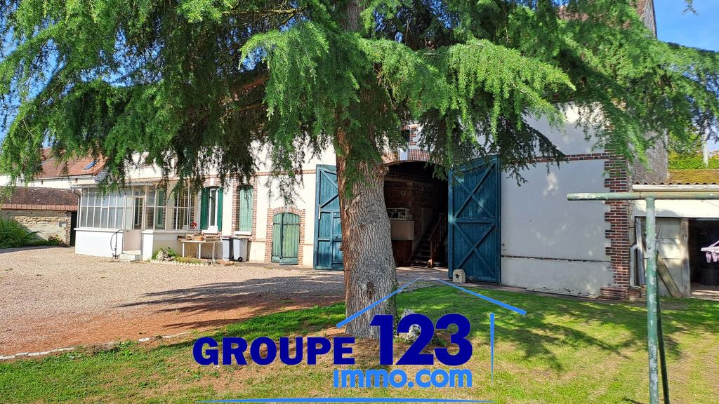 Achat maison à vendre 4 chambres 200 m² - Chamvres