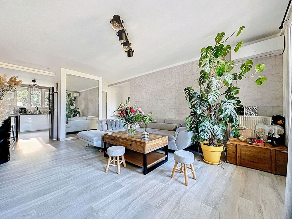 Achat appartement à vendre 3 pièces 63 m² - Aubagne