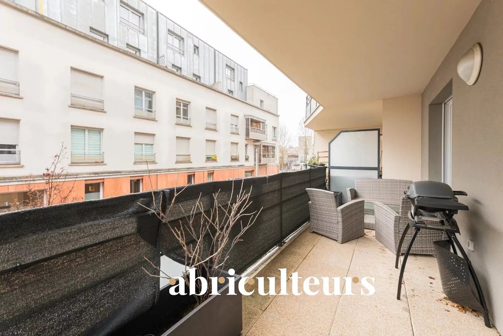 Achat appartement à vendre 3 pièces 63 m² - Bagneux