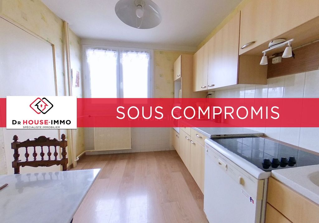 Achat appartement à vendre 4 pièces 96 m² - Saint-Étienne