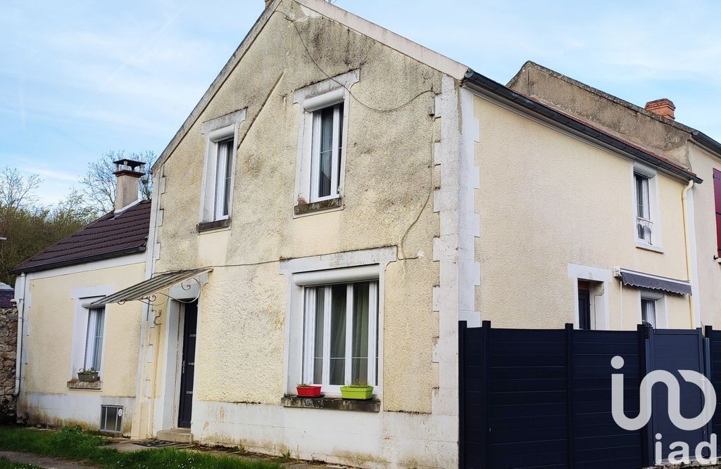 Achat maison à vendre 2 chambres 93 m² - Montigny-l'Allier