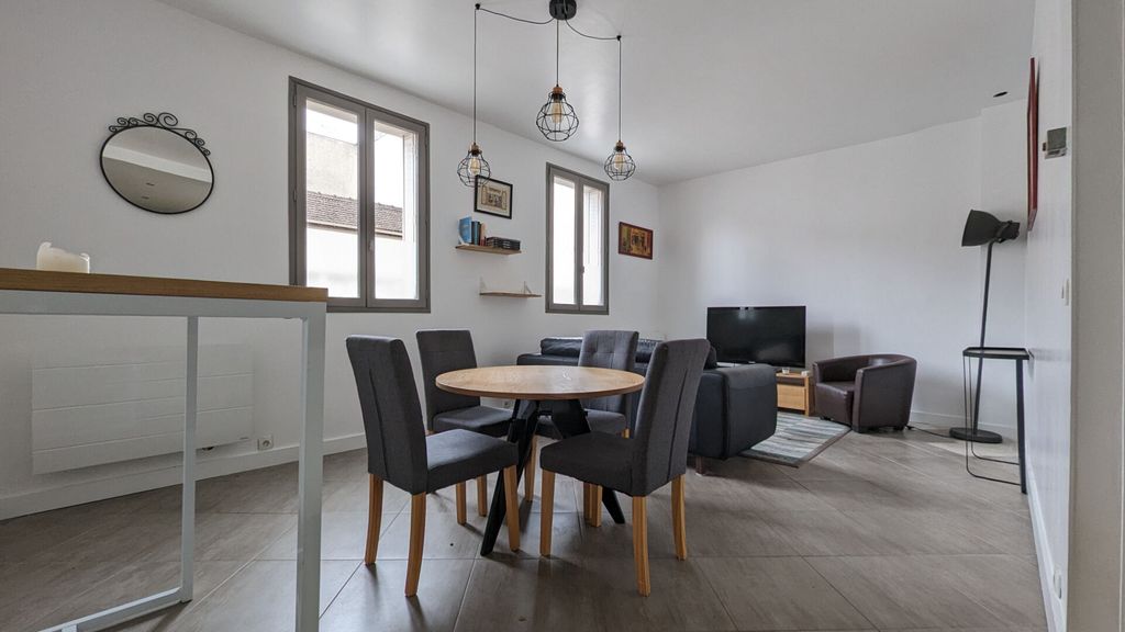 Achat maison à vendre 2 chambres 80 m² - Saint-Denis