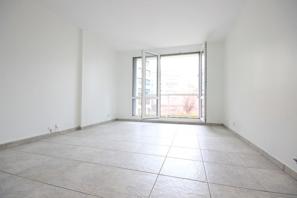 Achat appartement à vendre 2 pièces 45 m² - Pantin