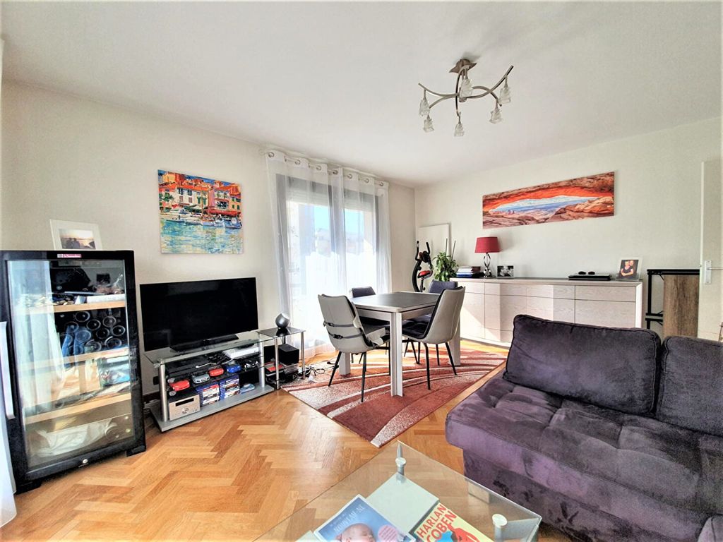 Achat appartement 3 pièce(s) Courbevoie