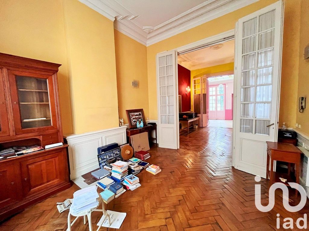 Achat maison à vendre 6 chambres 235 m² - Arras