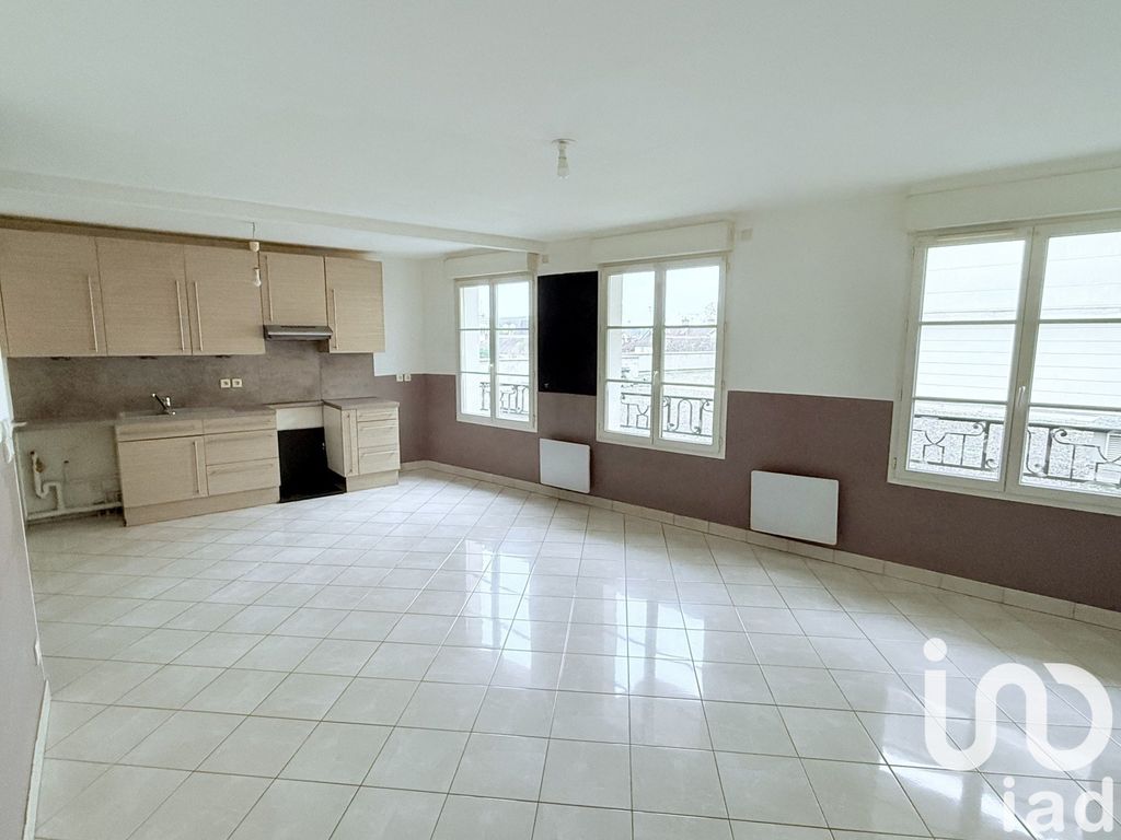 Achat appartement à vendre 3 pièces 81 m² - Saint-Fargeau-Ponthierry