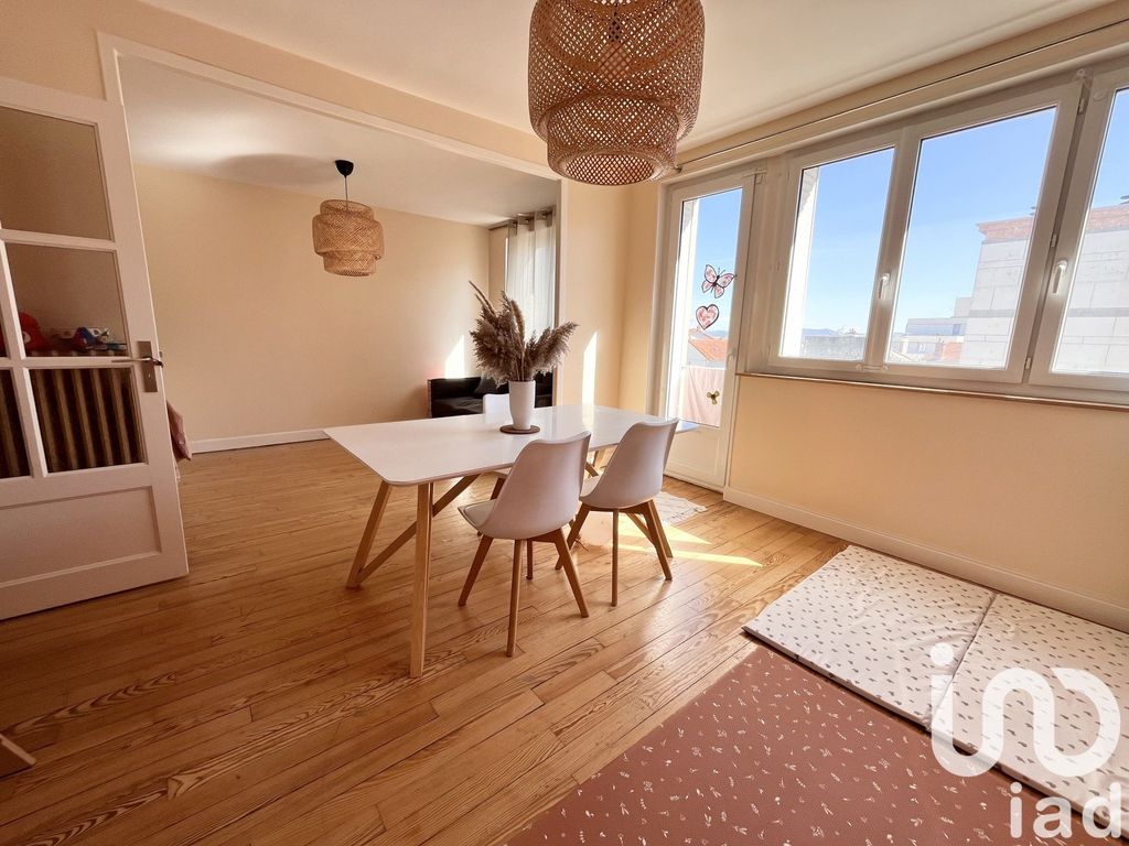 Achat appartement à vendre 4 pièces 68 m² - Clermont-Ferrand