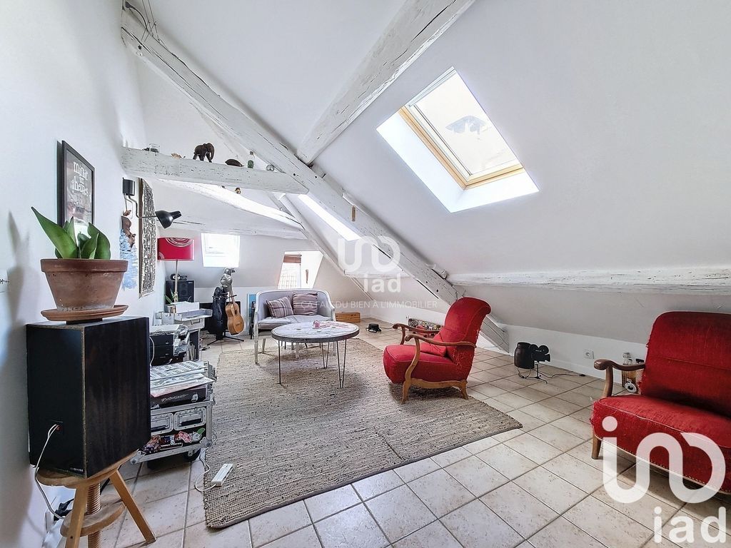 Achat appartement à vendre 2 pièces 46 m² - Brie-Comte-Robert