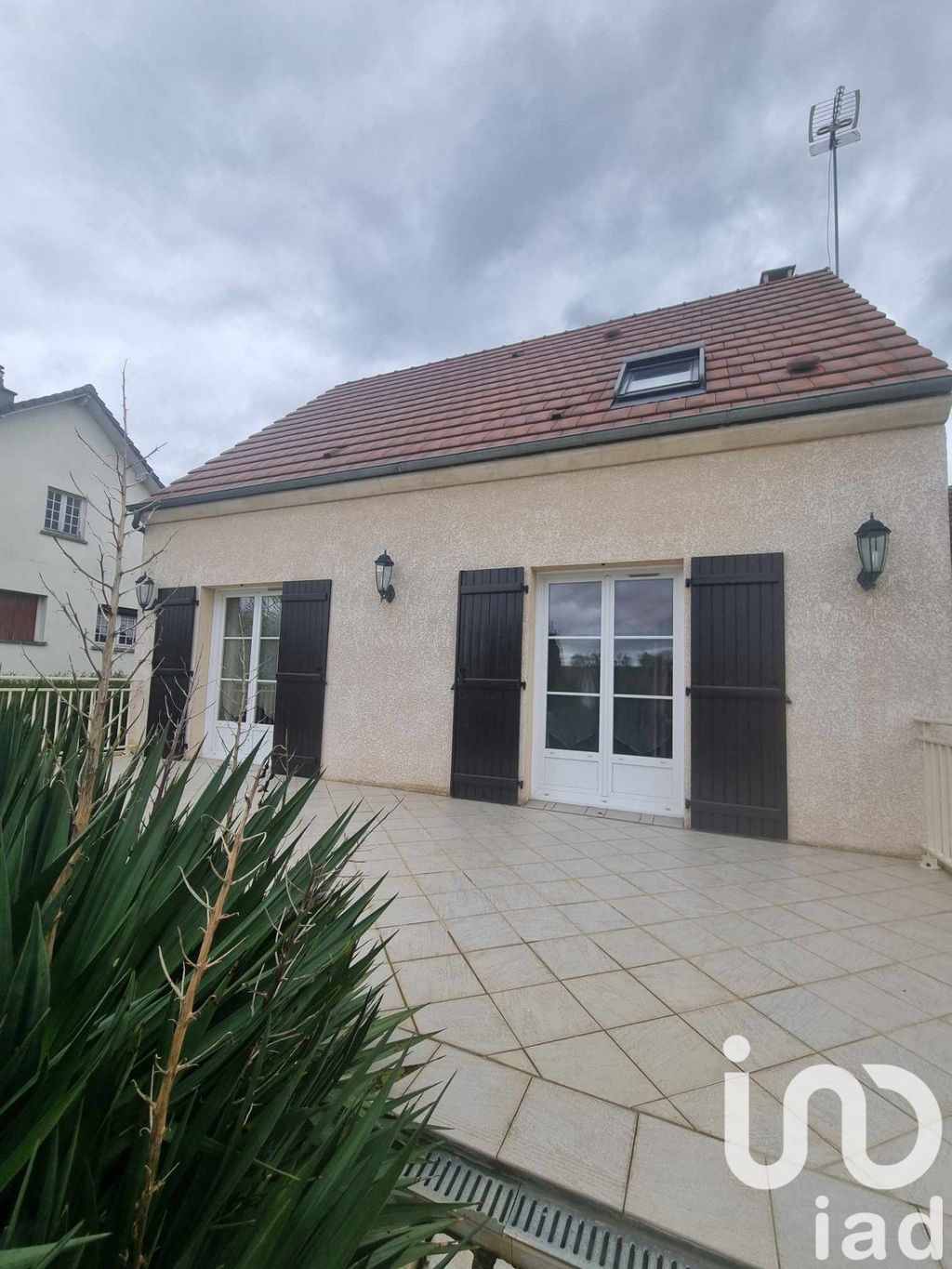 Achat maison à vendre 3 chambres 98 m² - Monchy-Saint-Éloi