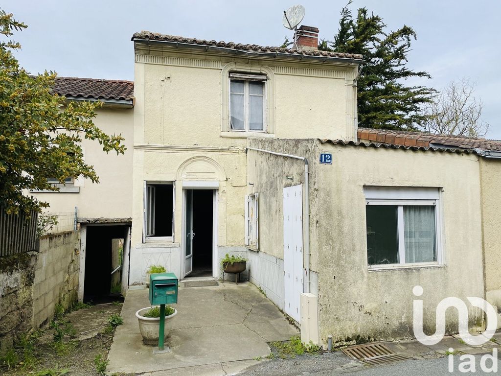 Achat maison à vendre 2 chambres 80 m² - Cléré-sur-Layon